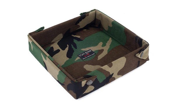 A Medium Tray Bien in Beaver Camo.